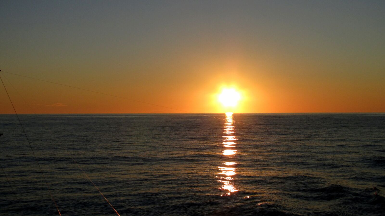 Canon PowerShot SX1 IS sample photo. Sunset, beach, sun photography