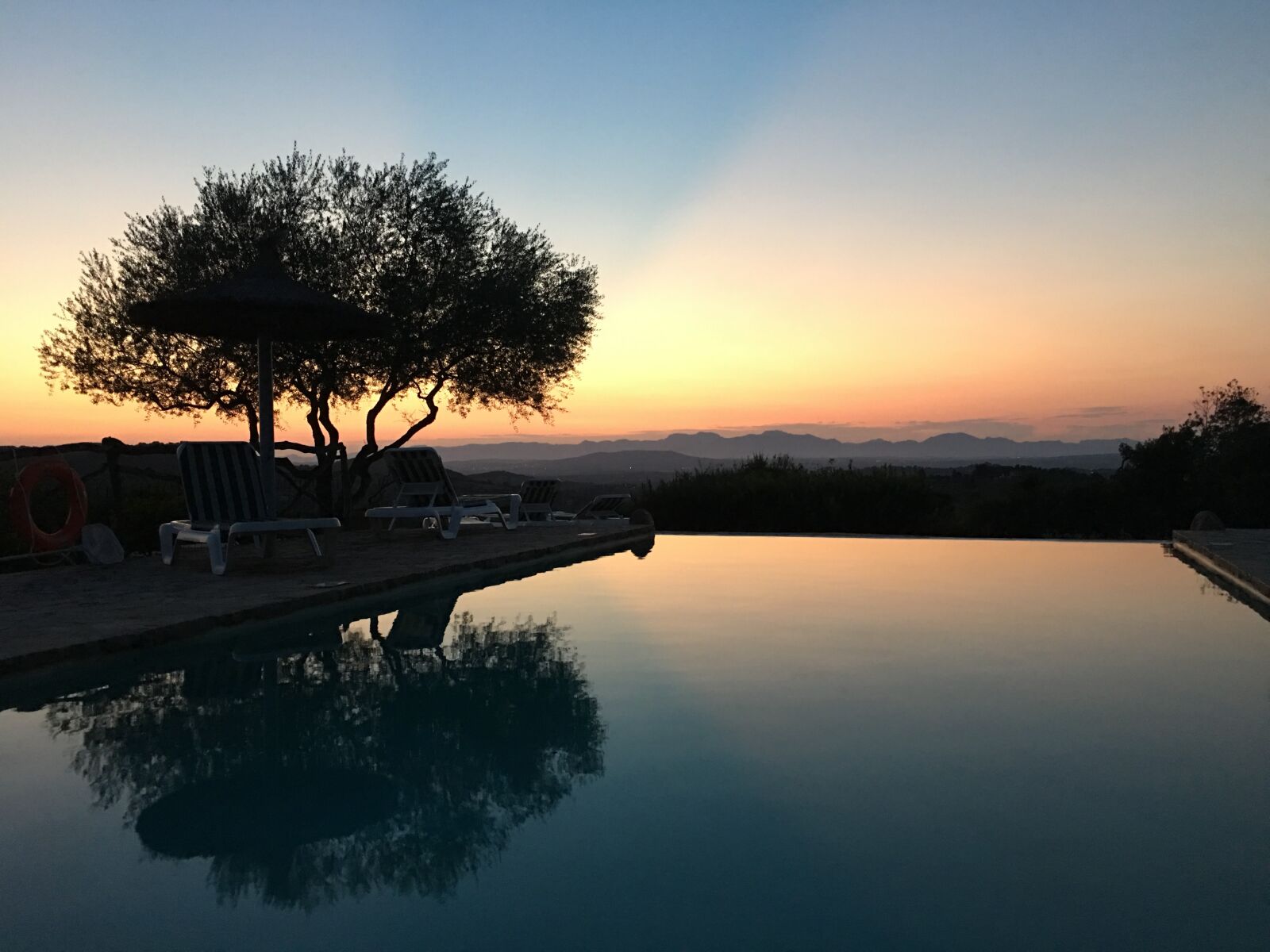 Apple iPhone 6s Plus sample photo. Sunset, mallorca, peaceful photography