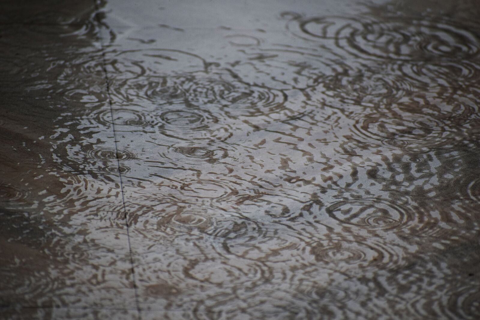 Nikon D3300 sample photo. Rains, droplets, ripple photography