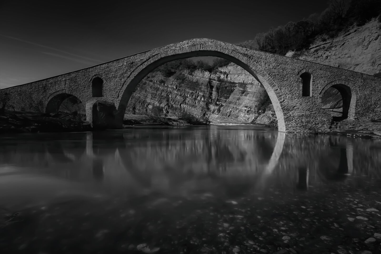 Tokina AT-X Pro 11-16mm F2.8 DX II sample photo. Old, stone, greece photography
