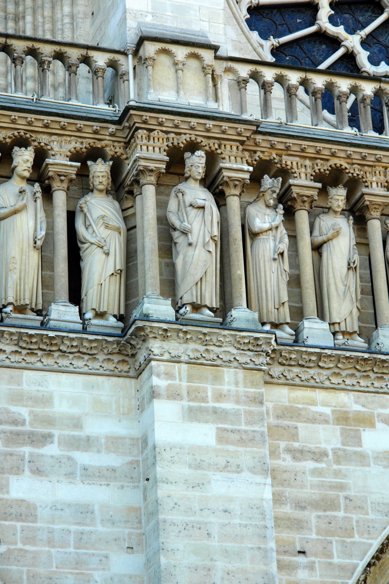 Sony DSC-R1 sample photo. France, paris, church photography