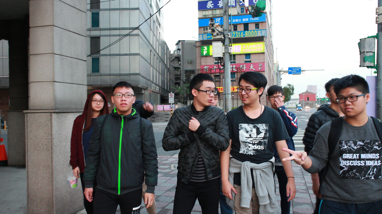 Canon EOS M sample photo. Group, of, people, in photography
