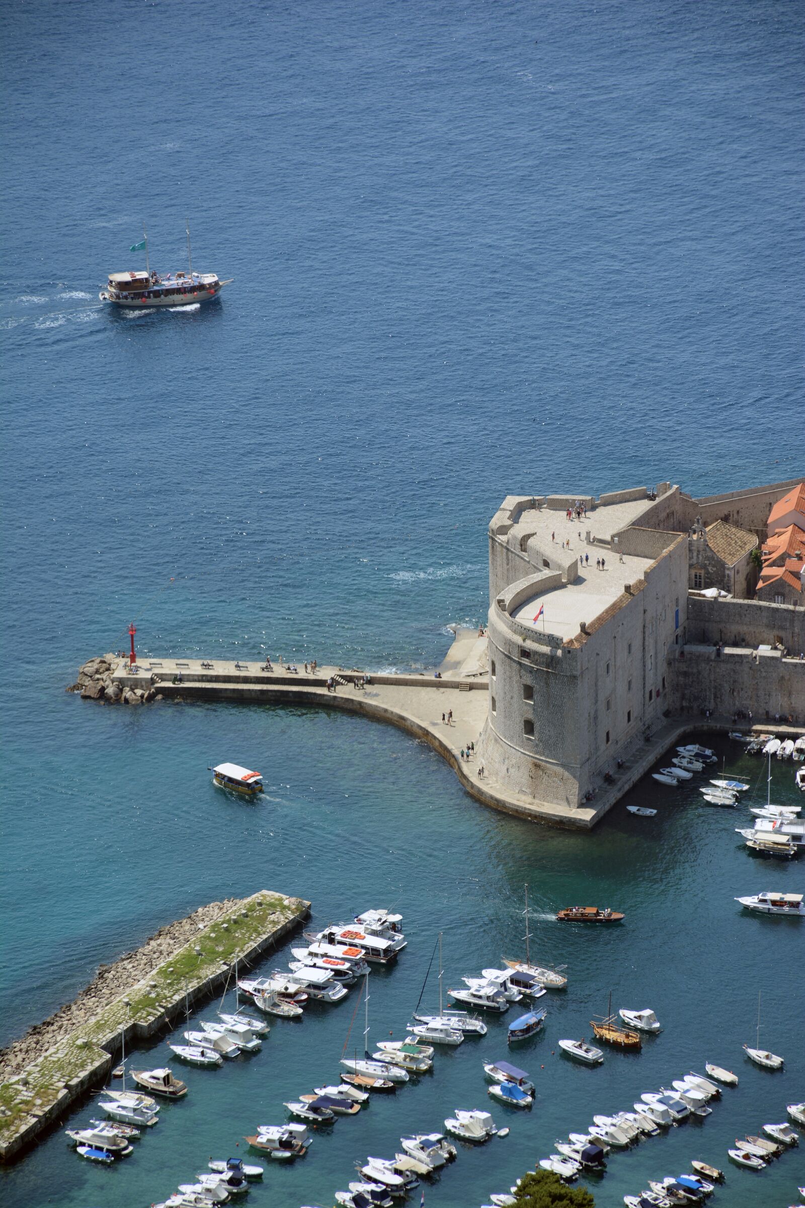 Nikon D7100 sample photo. Dubrovnik, port, old town photography