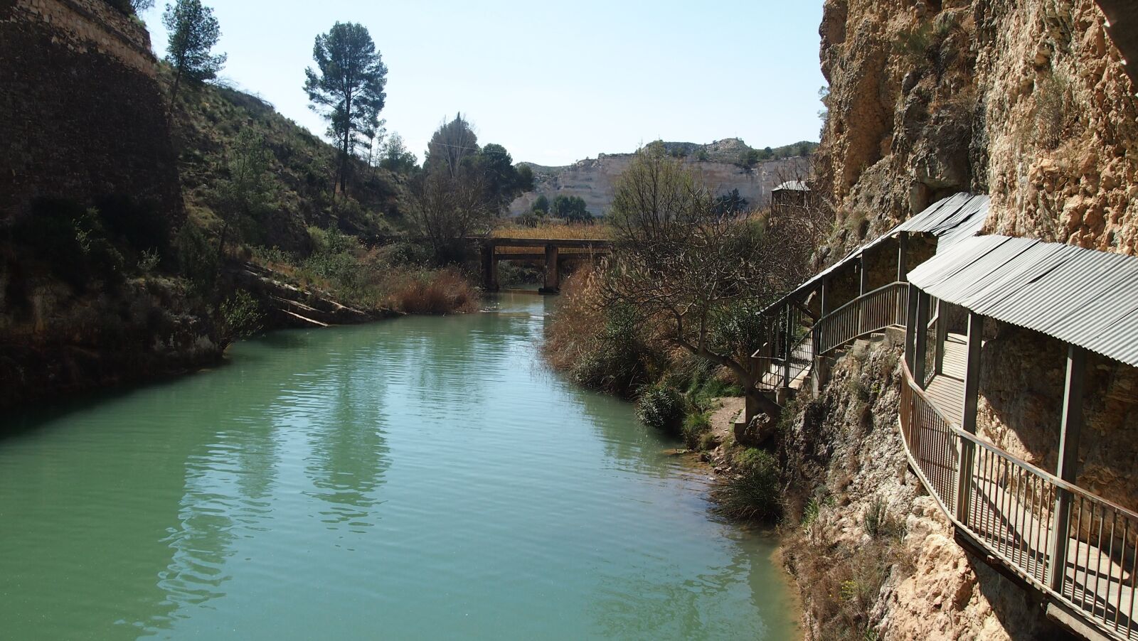 Olympus PEN E-PM1 sample photo. River, metal catwalk, hell photography