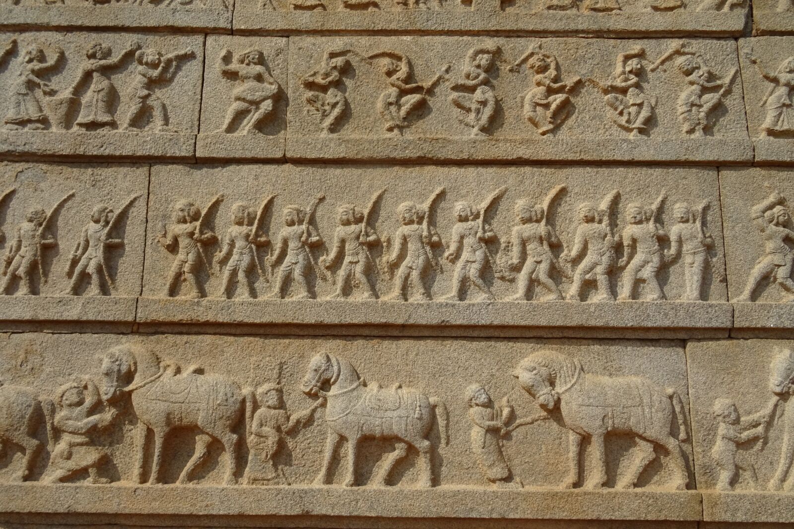 Sony DSC-HX60V sample photo. Hazara rama temple, hampi photography