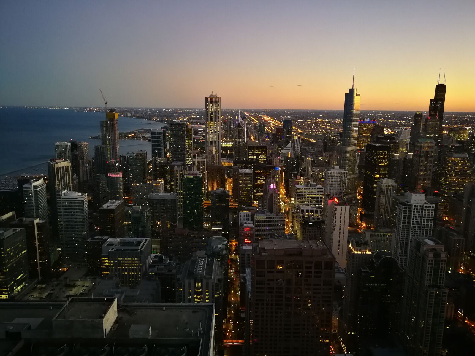 HUAWEI P10 sample photo. Chicago, dusk, views photography