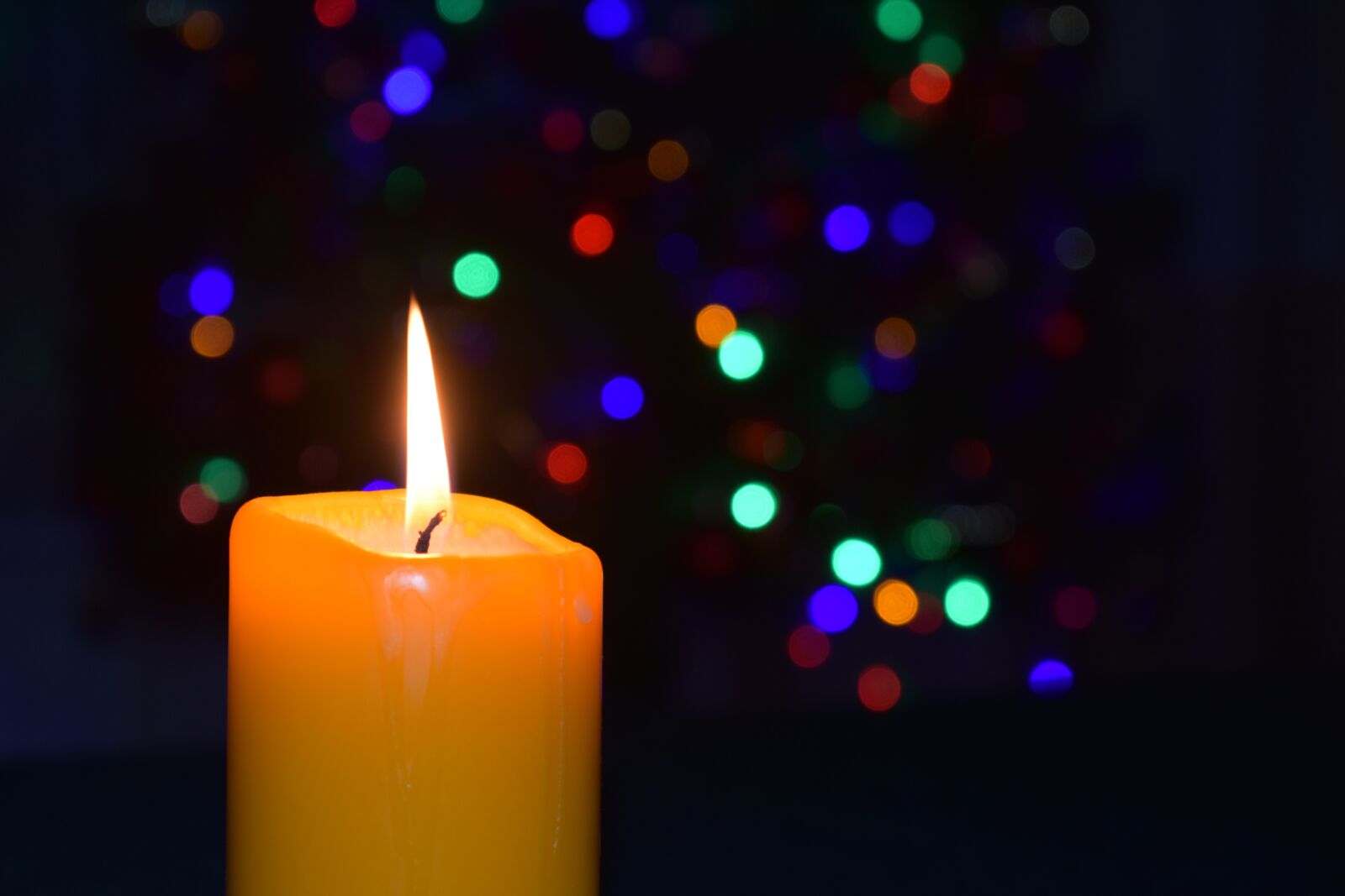 Nikon D3400 sample photo. Bokeh, candle, dark photography