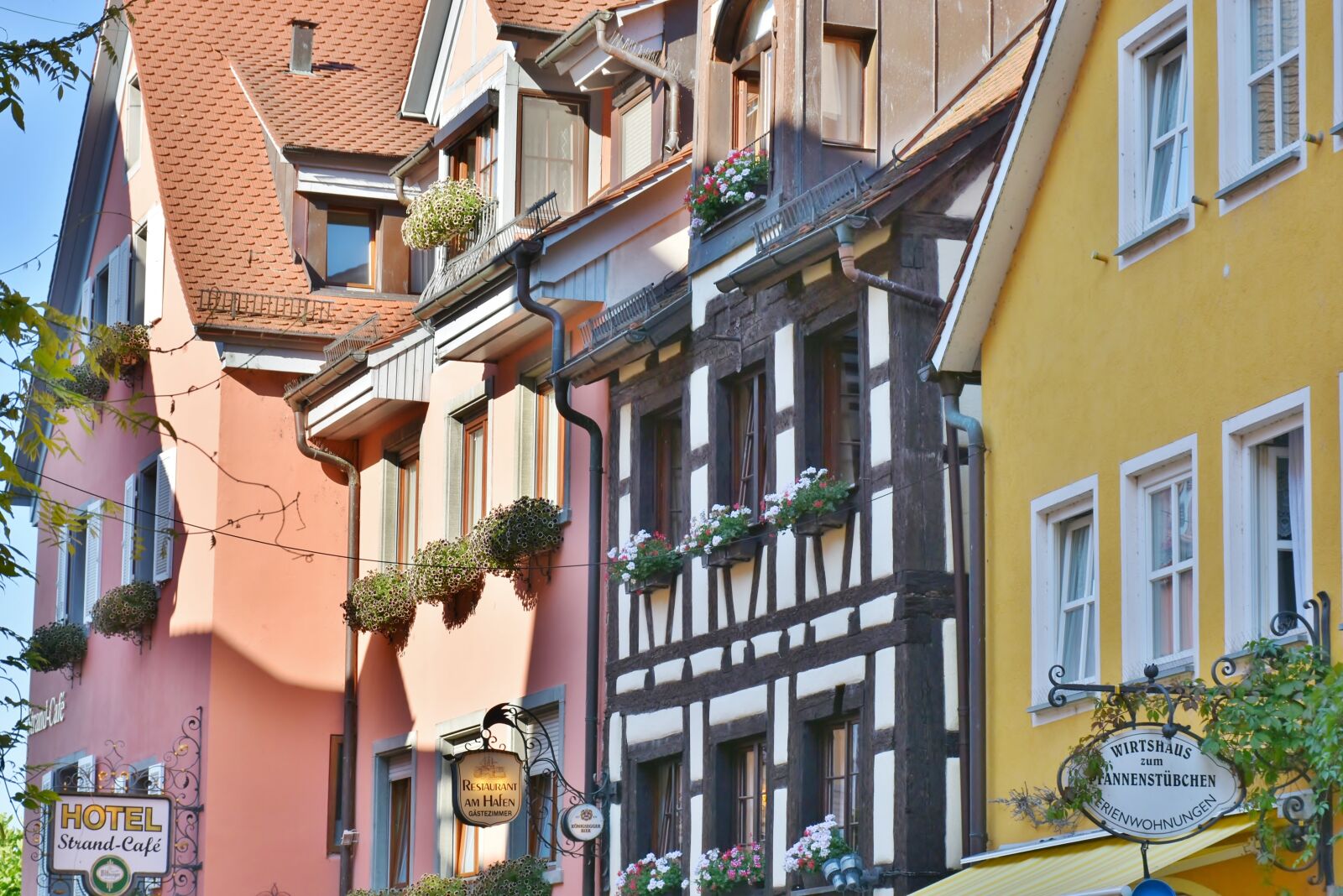 Nikon D7200 sample photo. Meersburg, lake constance, houses photography