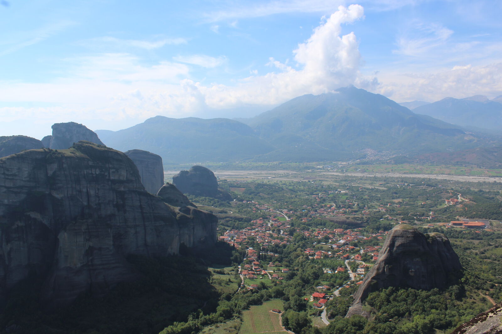Canon EOS 1200D (EOS Rebel T5 / EOS Kiss X70 / EOS Hi) sample photo. Greece, landscape, meteors, mountains photography