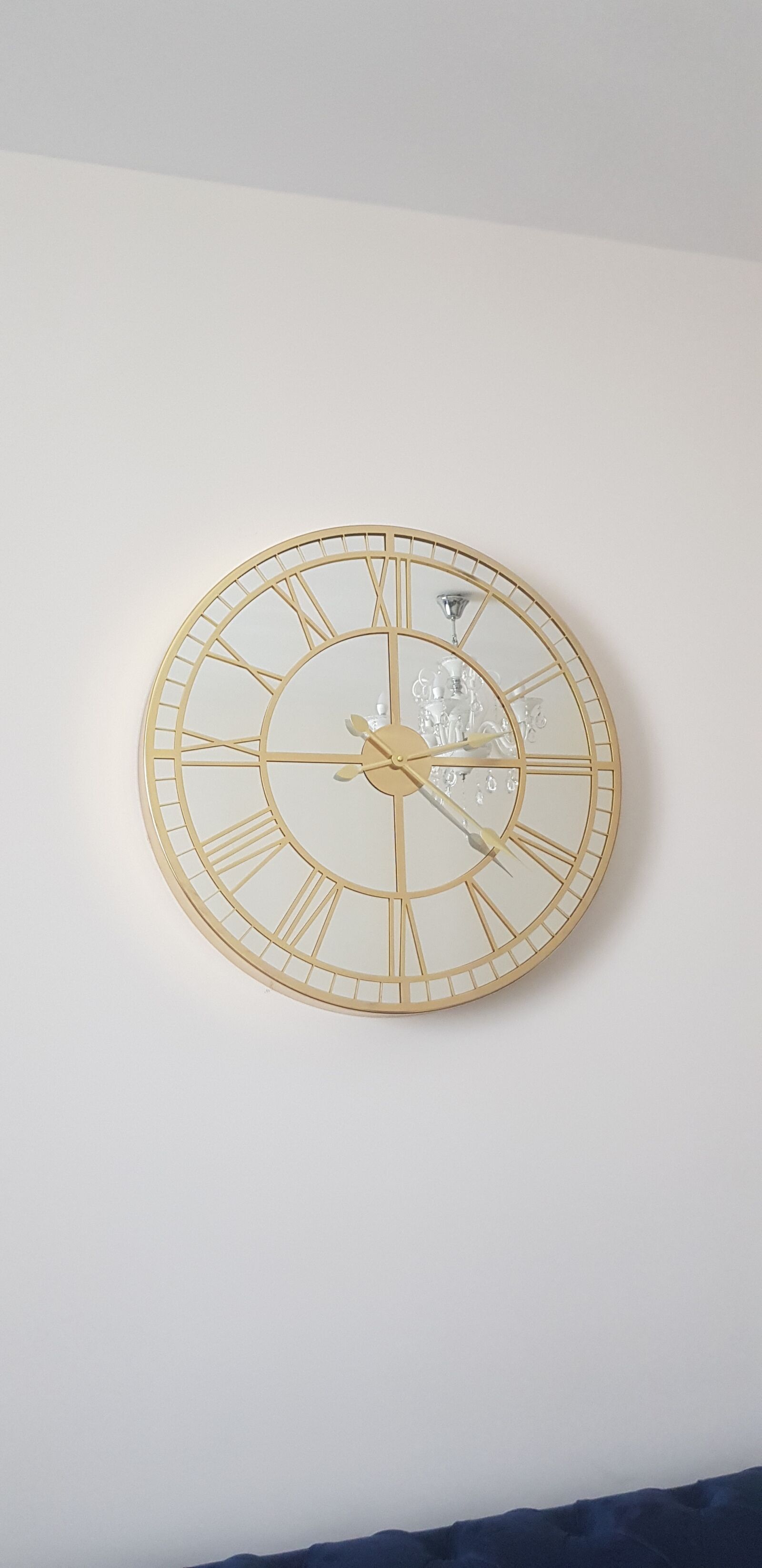 Samsung Galaxy S8 sample photo. Wall watch, golden, wall photography
