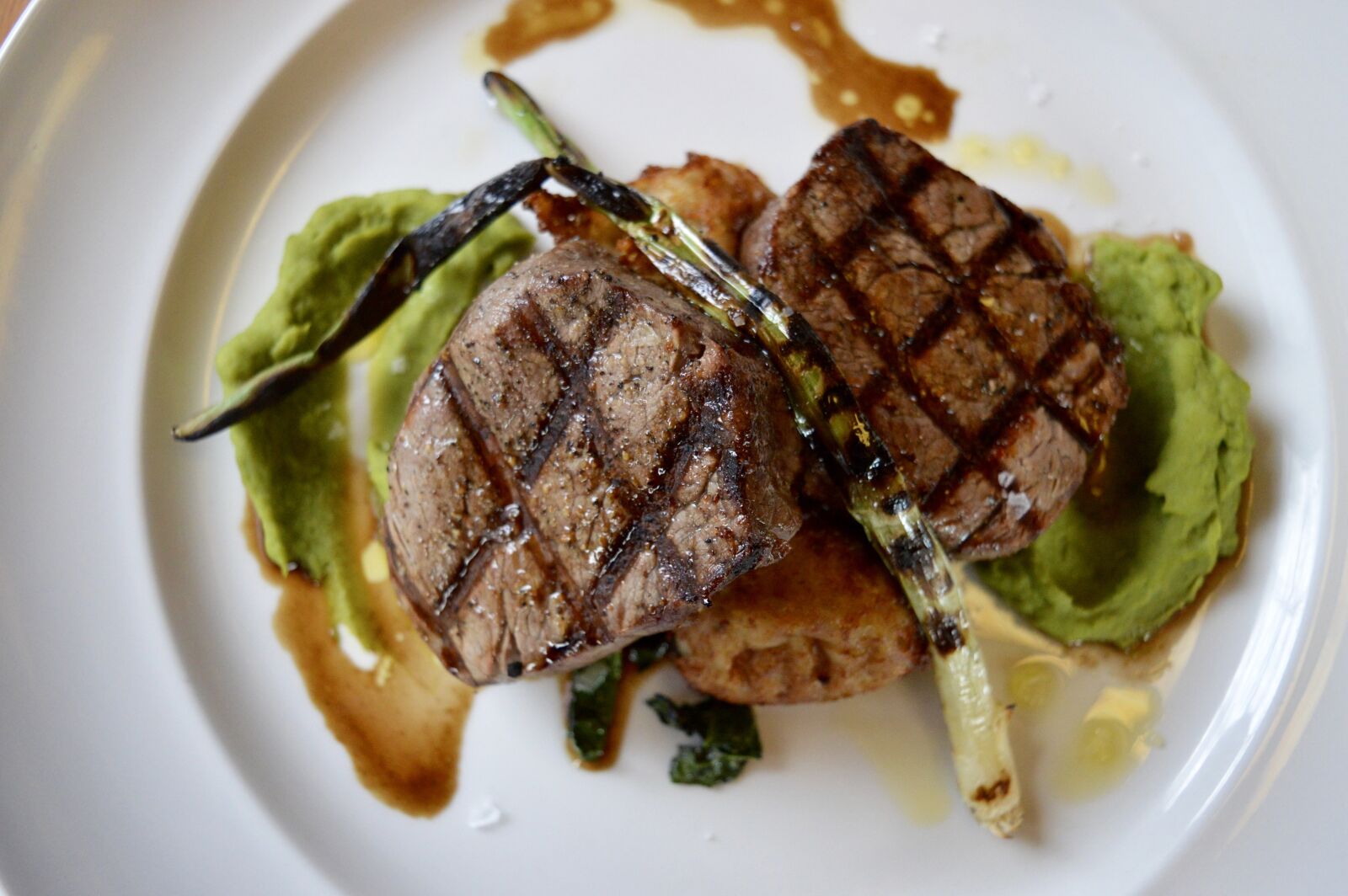 Nikon D3200 sample photo. Steak, restaurant, dinner photography
