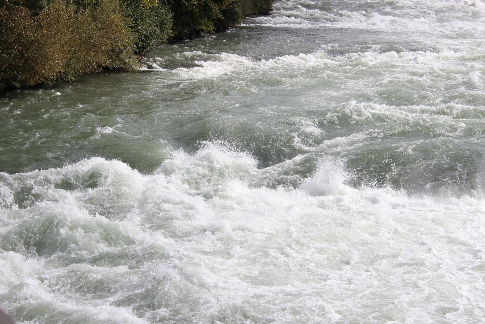 Canon EOS 600D (Rebel EOS T3i / EOS Kiss X5) sample photo. Niagara, water, rapids photography