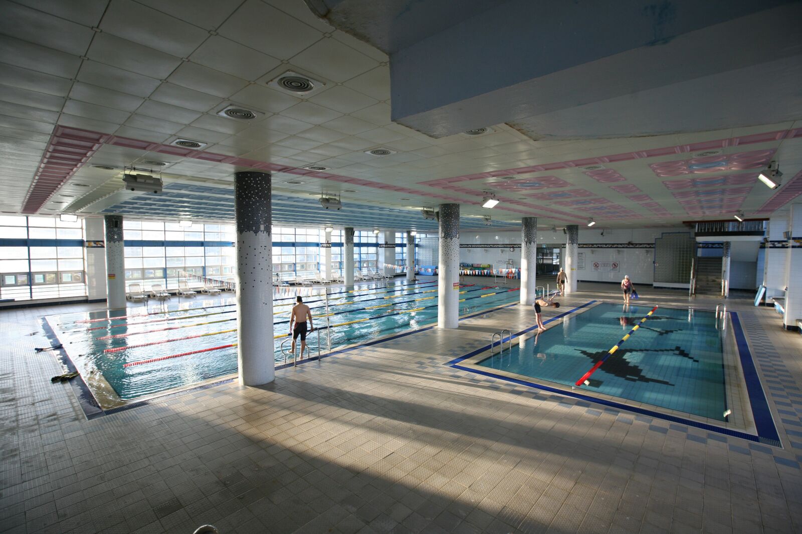 Canon EOS 5D sample photo. Swimming, indoor pool, pool photography
