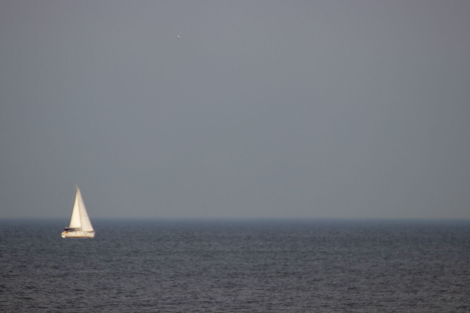 Canon EOS 200D (EOS Rebel SL2 / EOS Kiss X9) sample photo. Sailboat, sea, boat photography