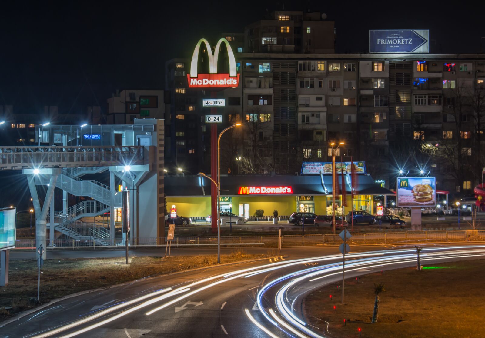 Nikon D7200 sample photo. Night, traffic, bulgaria photography
