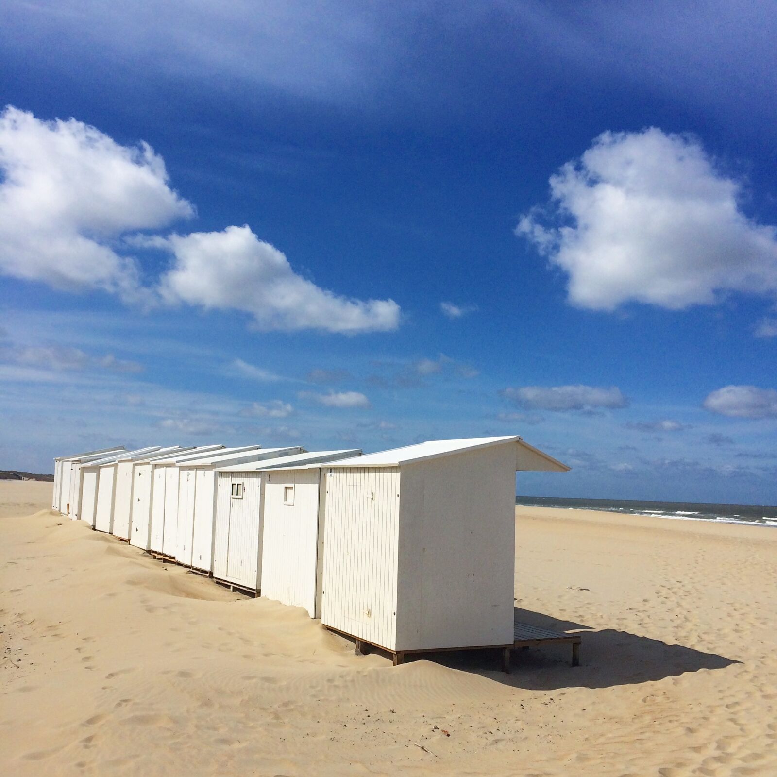 iPhone 5s back camera 4.15mm f/2.2 sample photo. Beach, summer, belgium photography