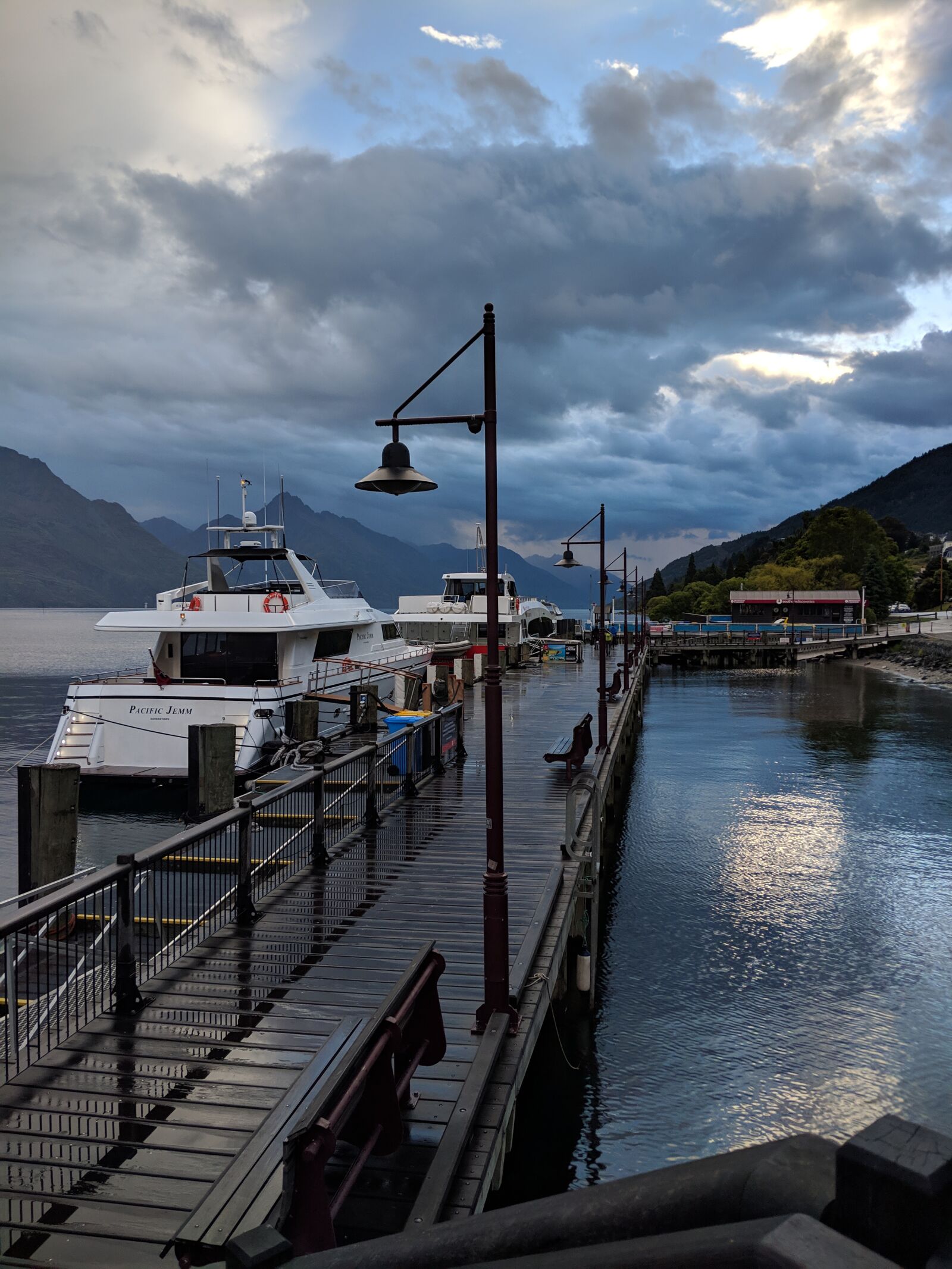 Google Pixel 2 sample photo. New zealand, lake, dock photography