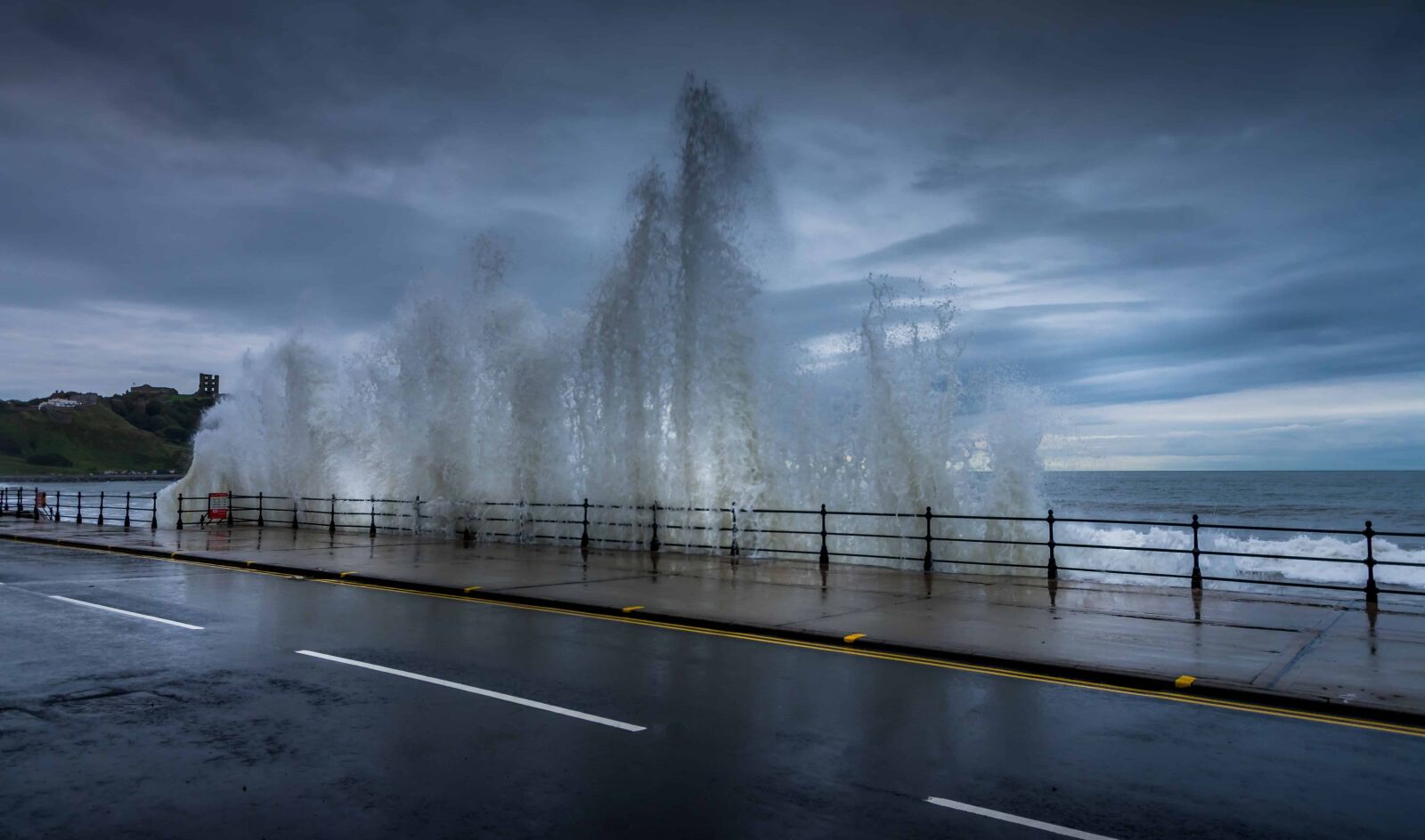 Nikon D7100 sample photo. Water, sky, structure, landscape photography