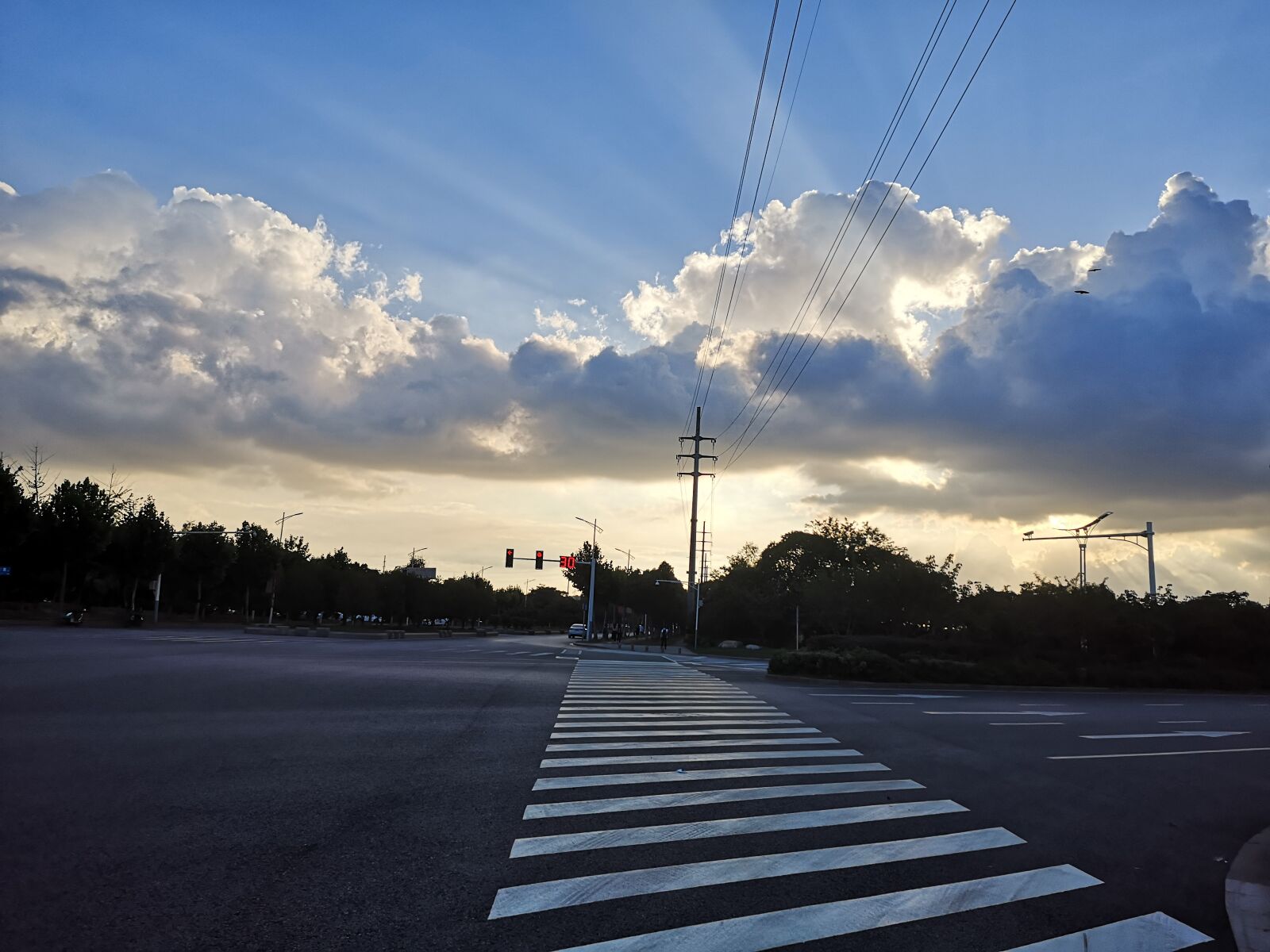 HUAWEI P20 sample photo. Sunset, sky, white cloud photography