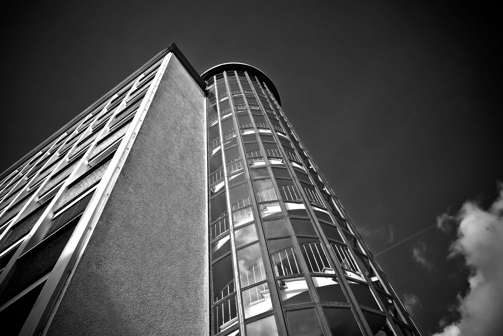 Olympus OM-D E-M10 sample photo. Architecture, building, house photography
