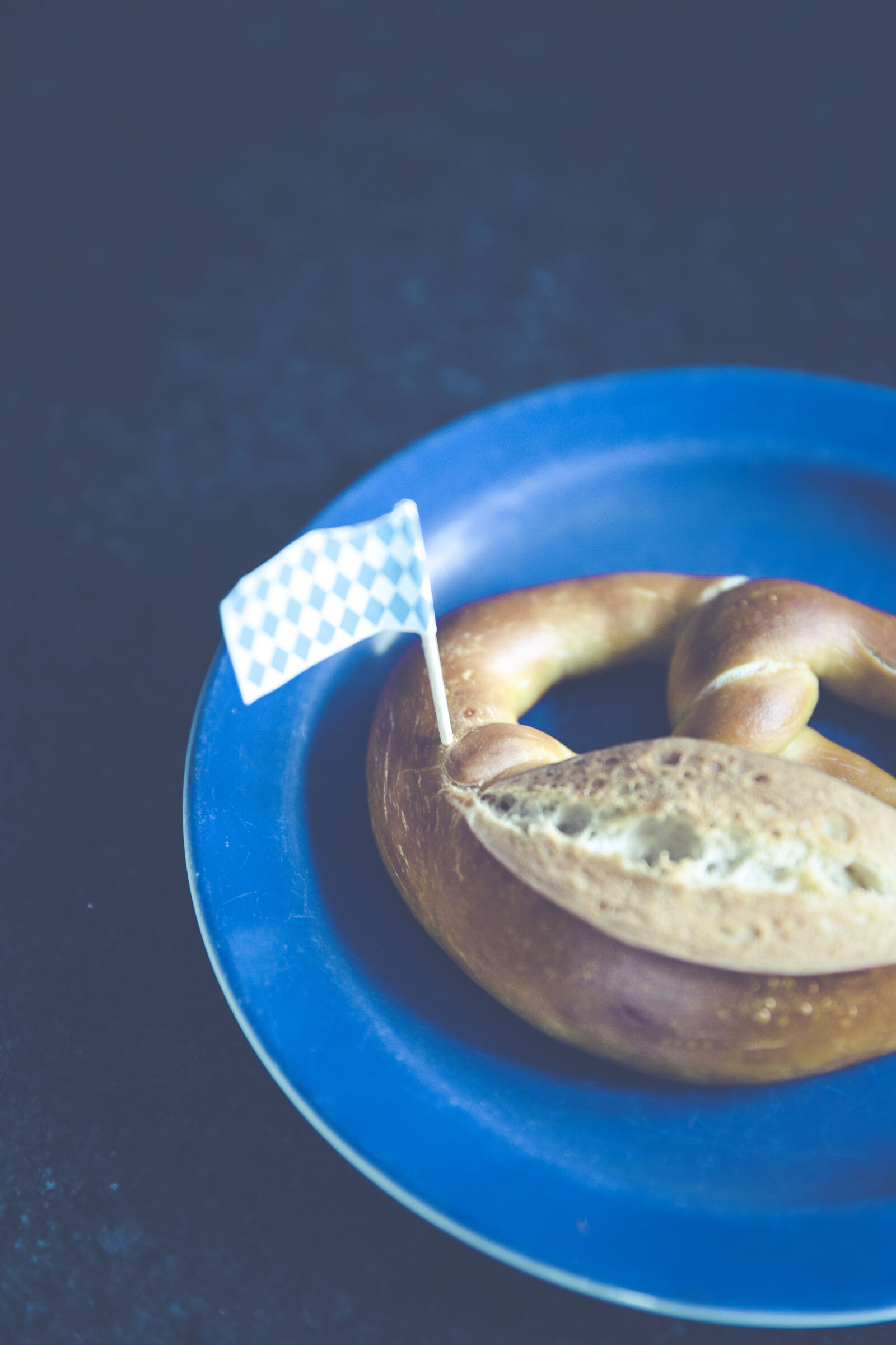 Canon EF 24-70mm F2.8L II USM sample photo. Bread, food, plate, pretzel photography