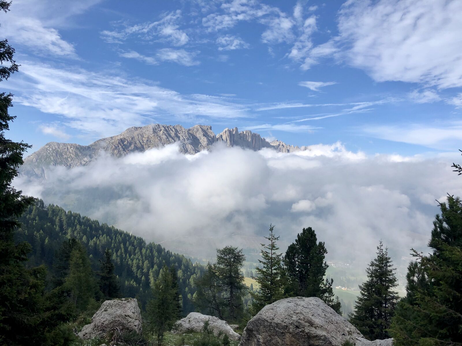 iPhone 8 back camera 3.99mm f/1.8 sample photo. Latemar, south tyrol, dolomites photography