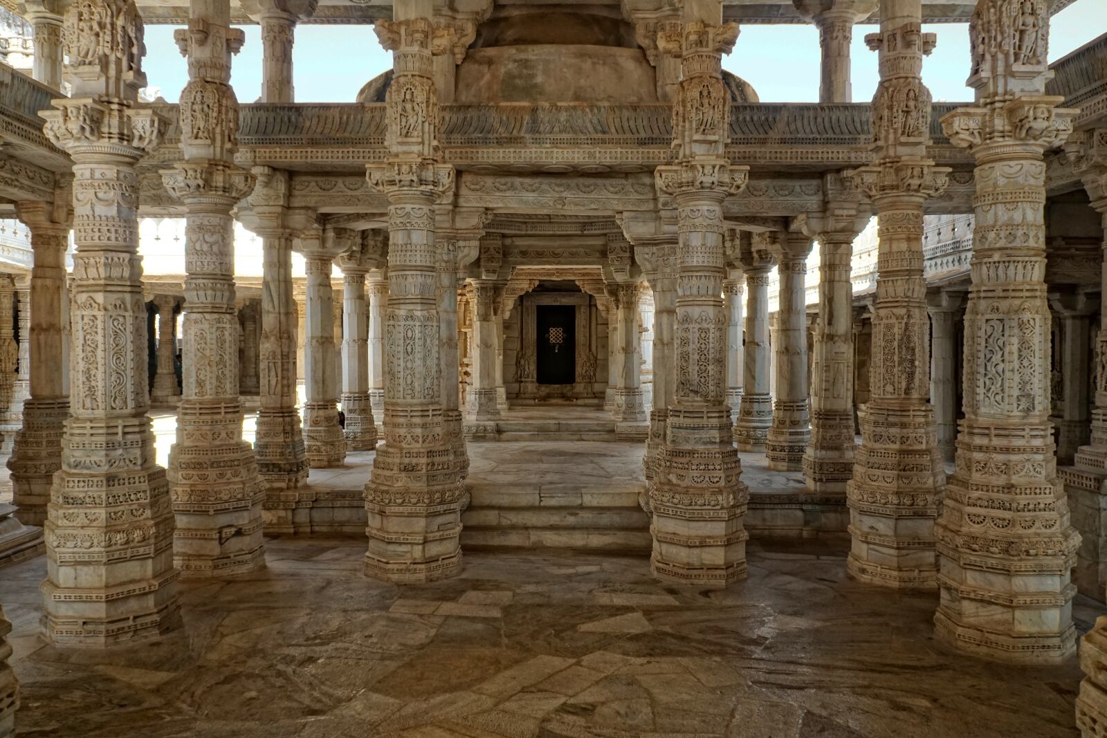 Sony a6000 + Sony E 18-55mm F3.5-5.6 OSS sample photo. Jain temple, chaumukkha mandir photography