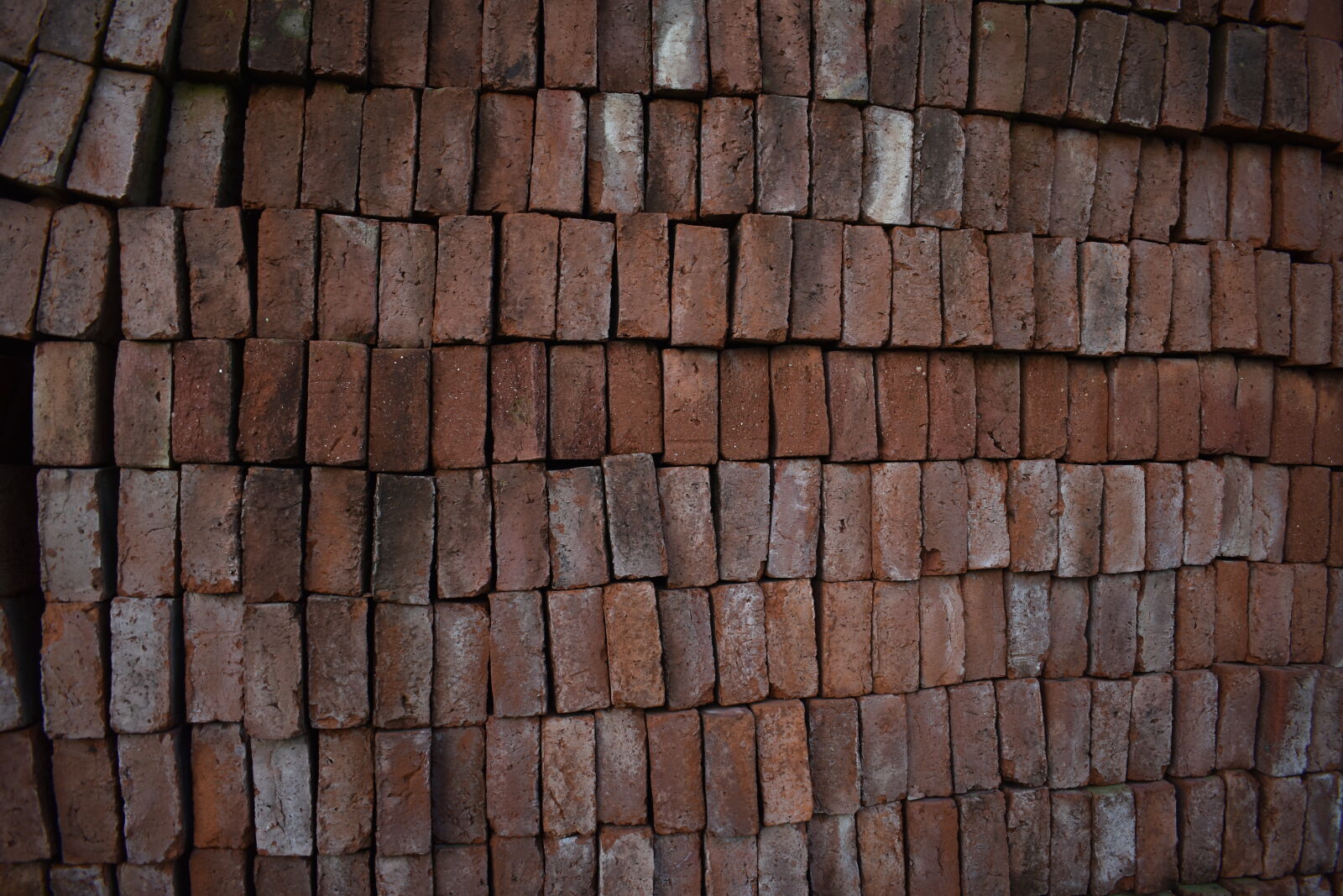 Nikon AF-P DX Nikkor 18-55mm F3.5-5.6G sample photo. Brick, brick, wall, construction photography