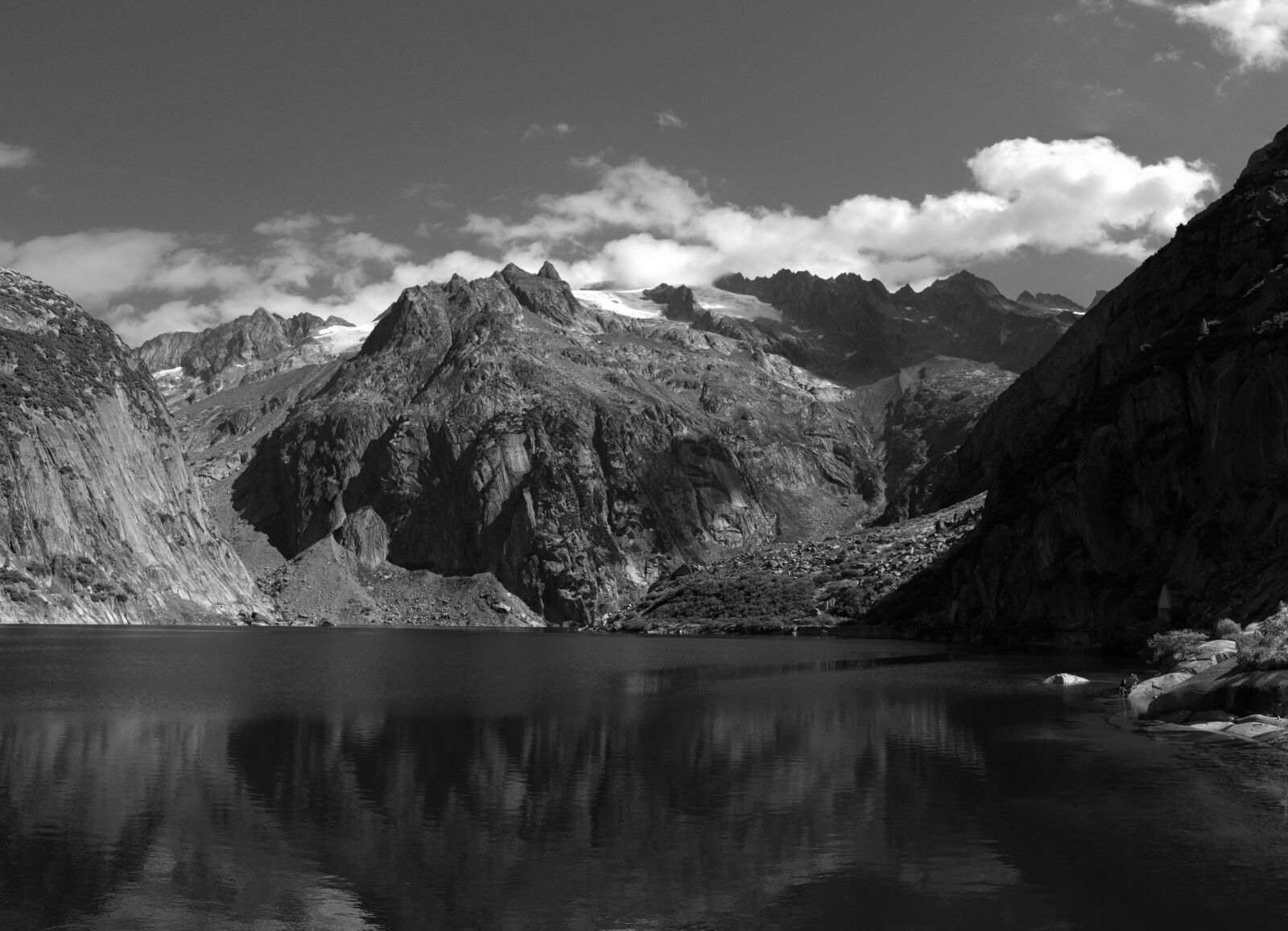 Pentax KP sample photo. Lake, mountains, alps photography