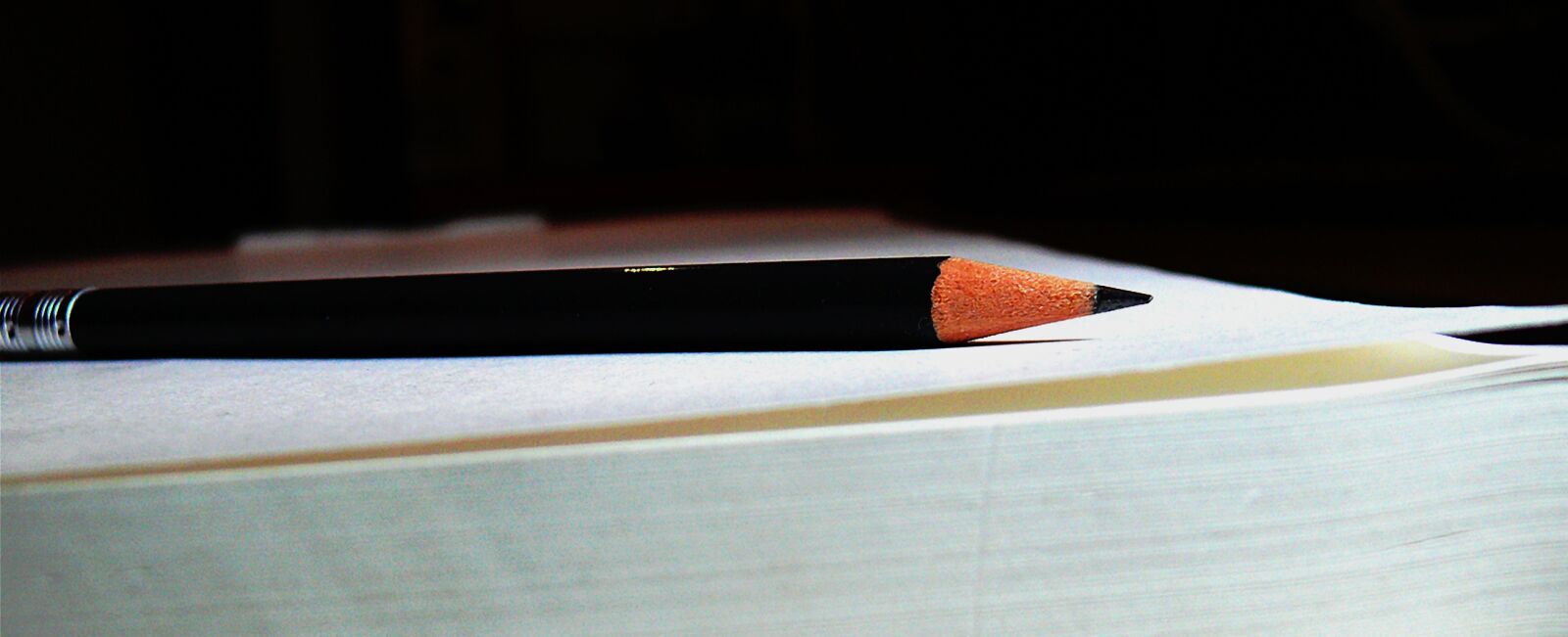 Leica V-LUX 1 sample photo. Pencils, graphite pencils, write photography