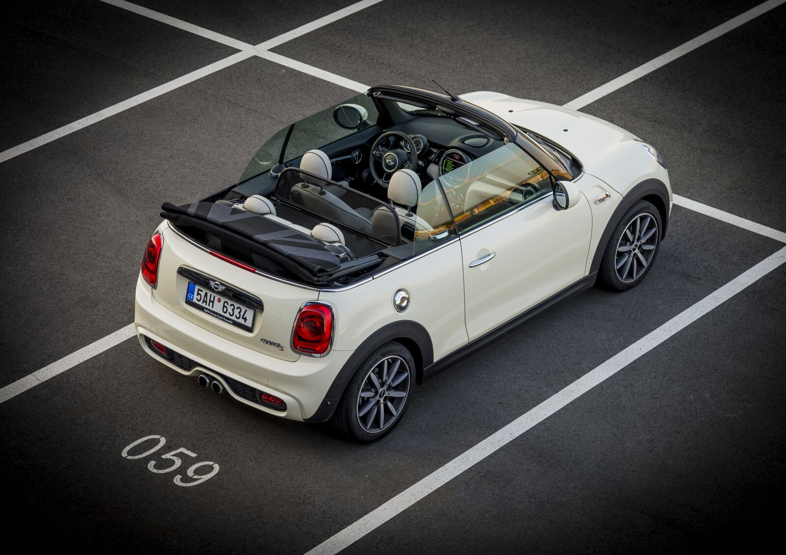 Nikon D610 sample photo. Mini, convertible, minicooper photography