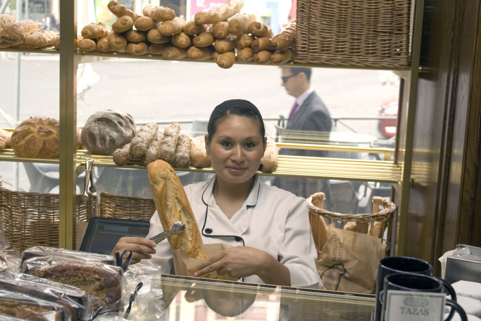Canon EOS 450D (EOS Rebel XSi / EOS Kiss X2) sample photo. Franchise, bread, food photography