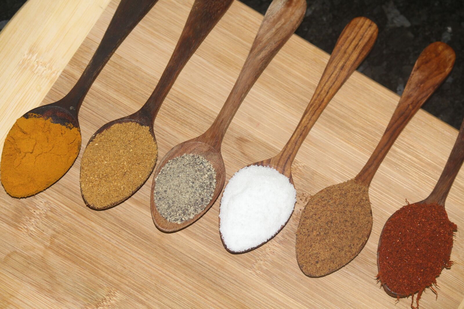 Canon EOS 700D (EOS Rebel T5i / EOS Kiss X7i) sample photo. Spices, spicy, cooking photography