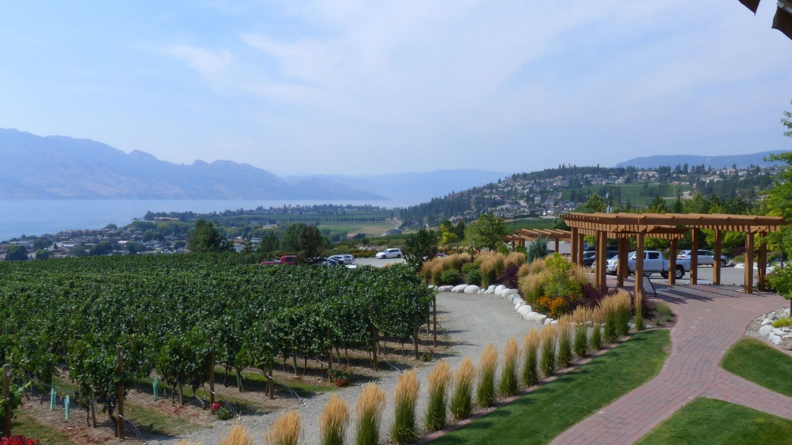 Panasonic Lumix DMC-FZ200 sample photo. Winery in bc, view photography