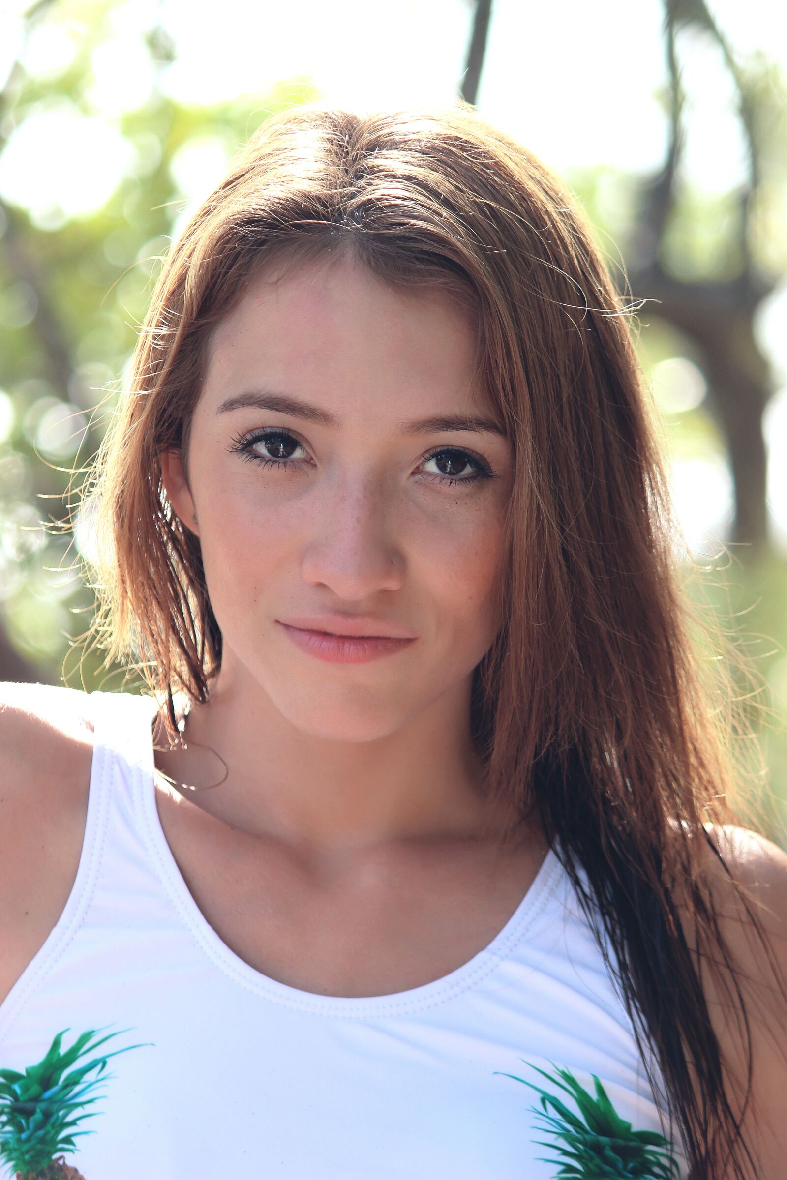 Canon EOS 600D (Rebel EOS T3i / EOS Kiss X5) sample photo. Model, girl, woman photography