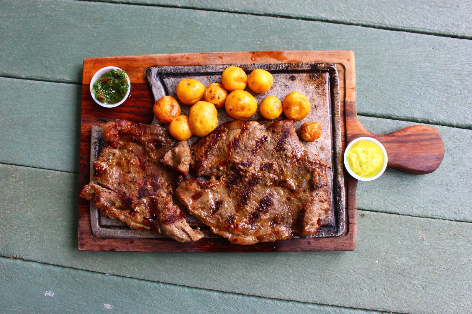 Canon EOS 100D (EOS Rebel SL1 / EOS Kiss X7) sample photo. Food, colombian, gastronomy photography
