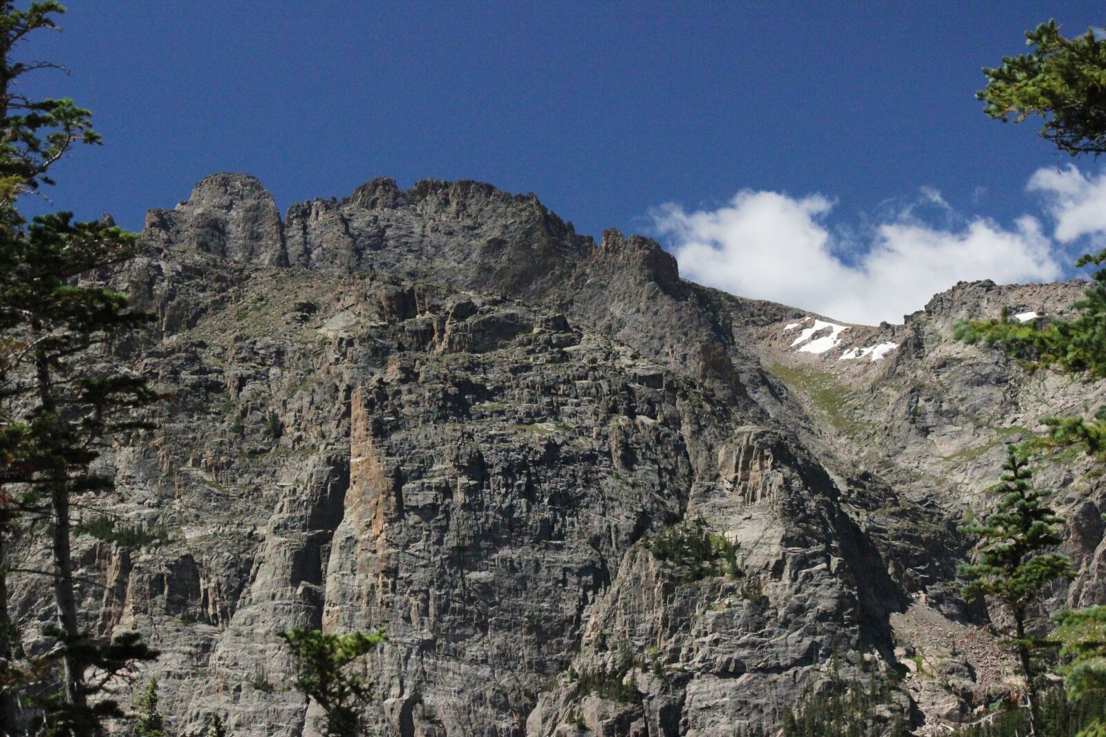 Canon EOS 600D (Rebel EOS T3i / EOS Kiss X5) sample photo. Mountain, forest, rocky mountain photography