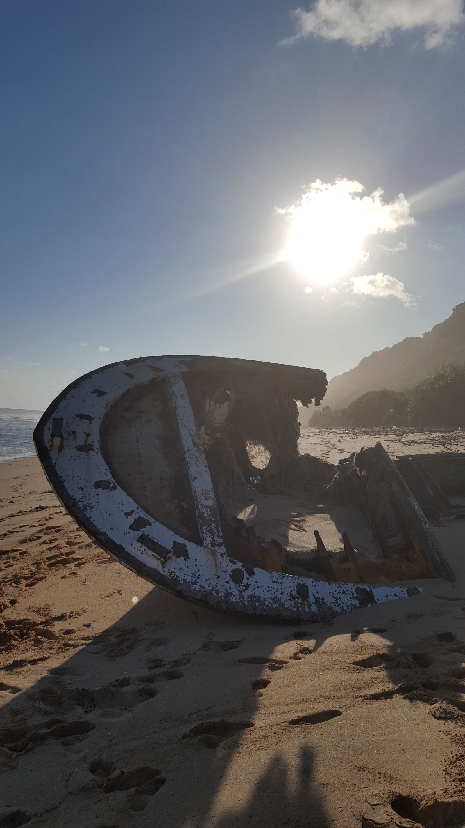 Samsung Galaxy S6 sample photo. Wreck, ship wreck, beach photography