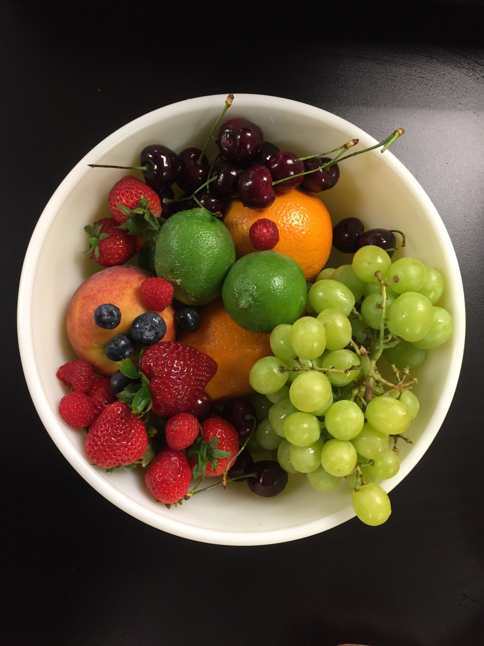 Apple iPhone 6 sample photo. Grapes, strawberry, strawberries photography