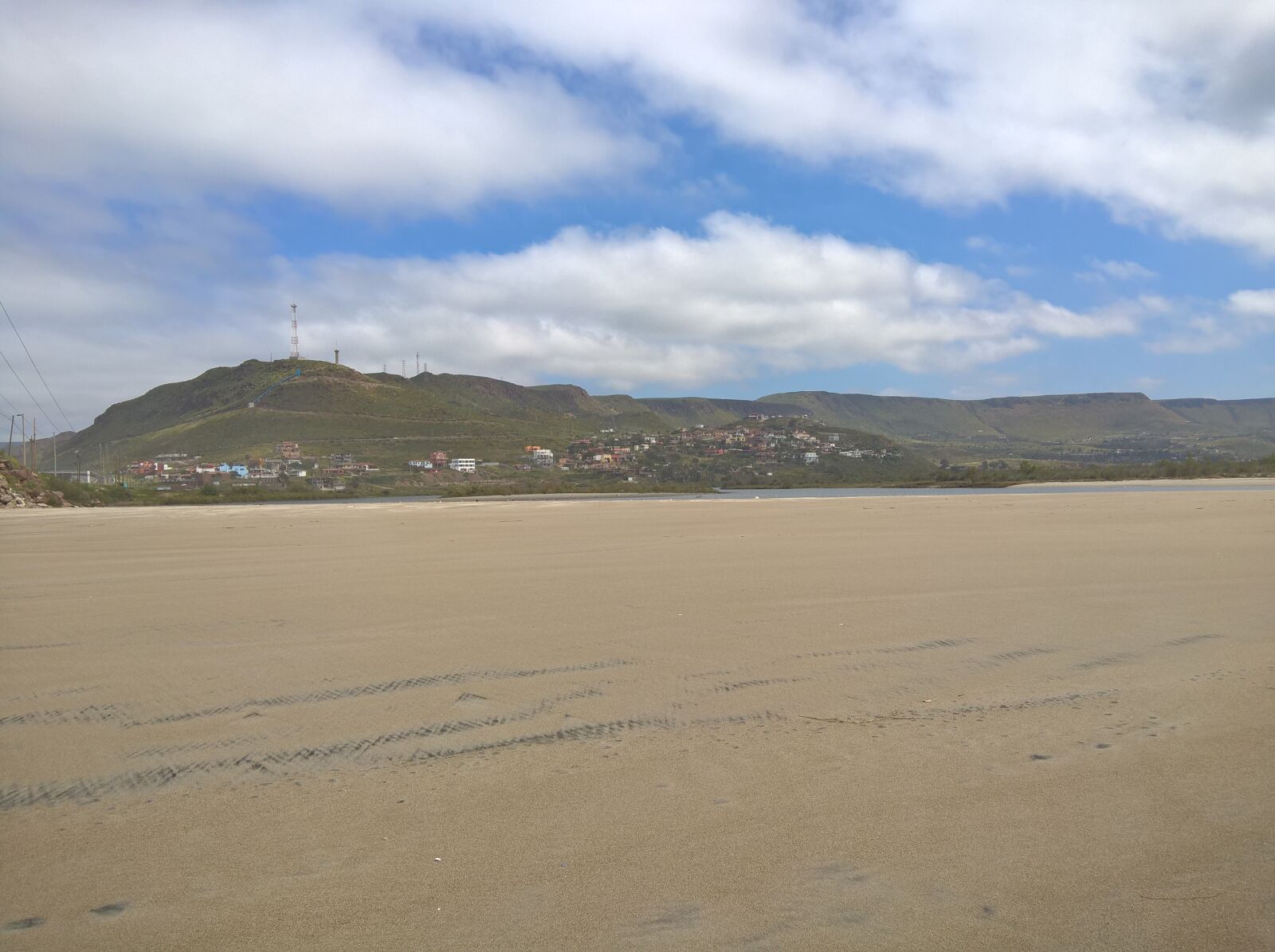Microsoft Lumia 640 XL sample photo. Cloud, heaven, sand, town photography