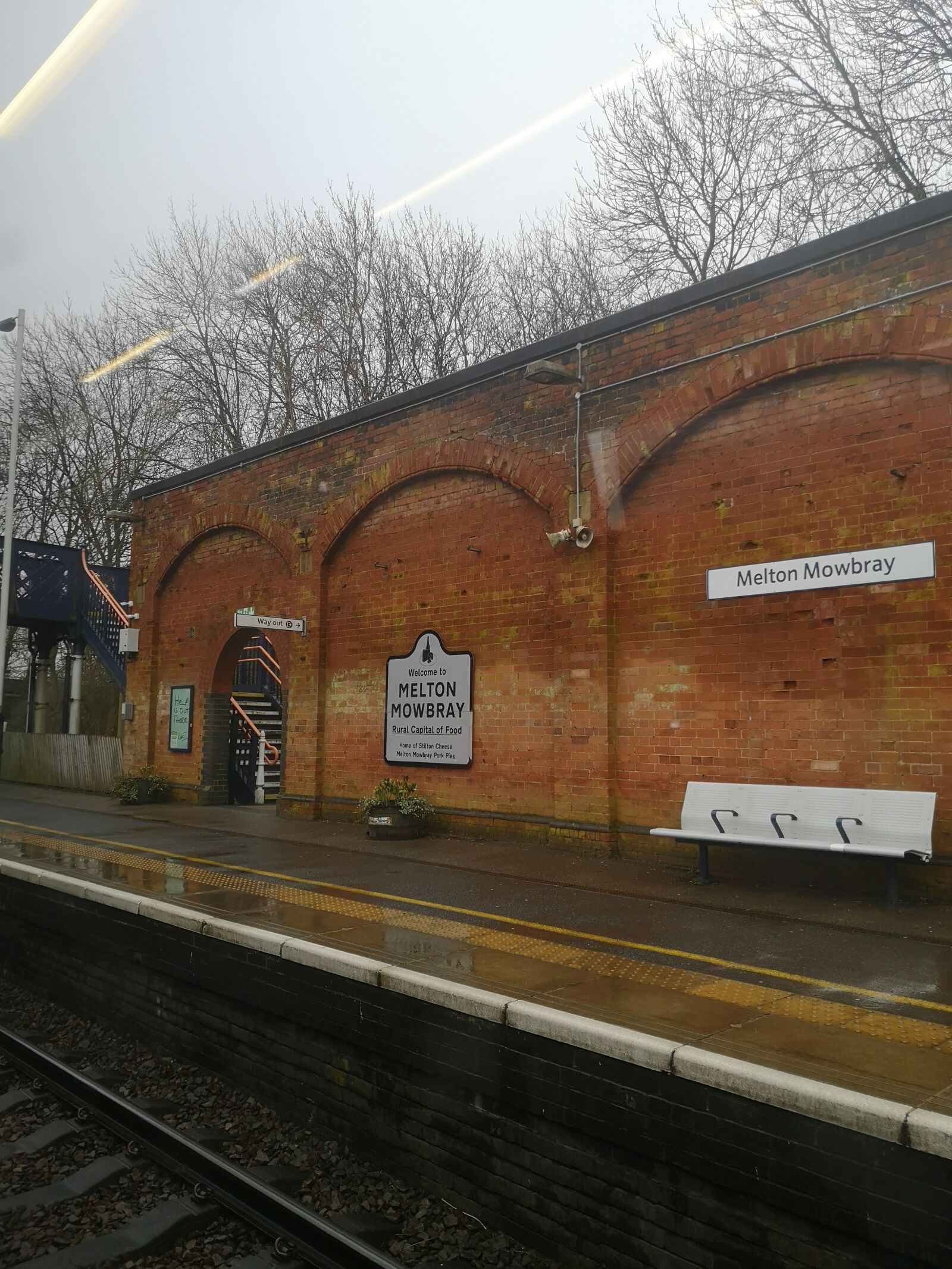 HUAWEI P20 sample photo. Melton mowbray, railway, station photography