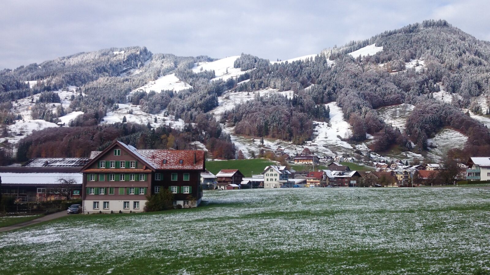 Sony Xperia Z1 Compact sample photo. Freezing, snow-capped mountains, frost photography