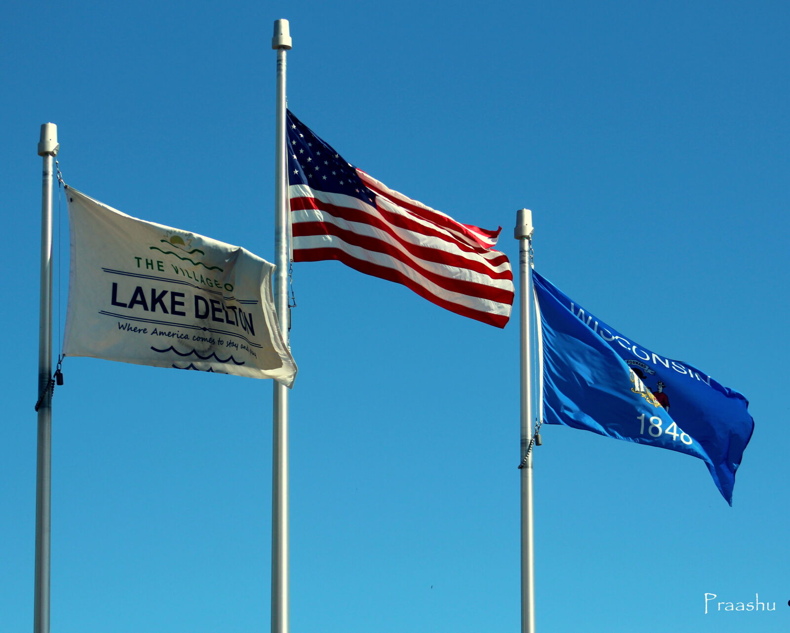 Canon EF 75-300mm f/4-5.6 sample photo. Flag photography