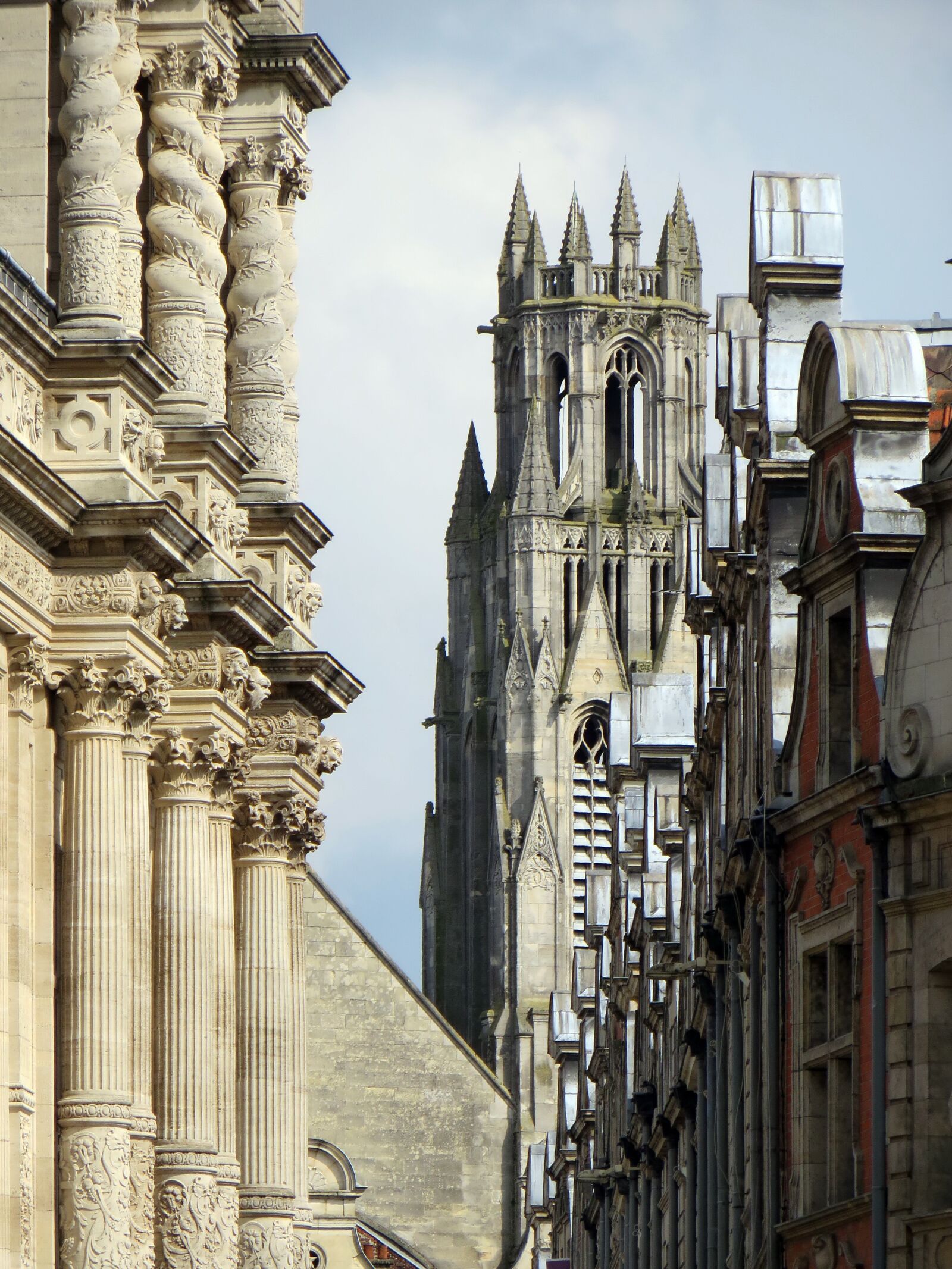 Canon PowerShot SX270 HS sample photo. France, arras, facades photography
