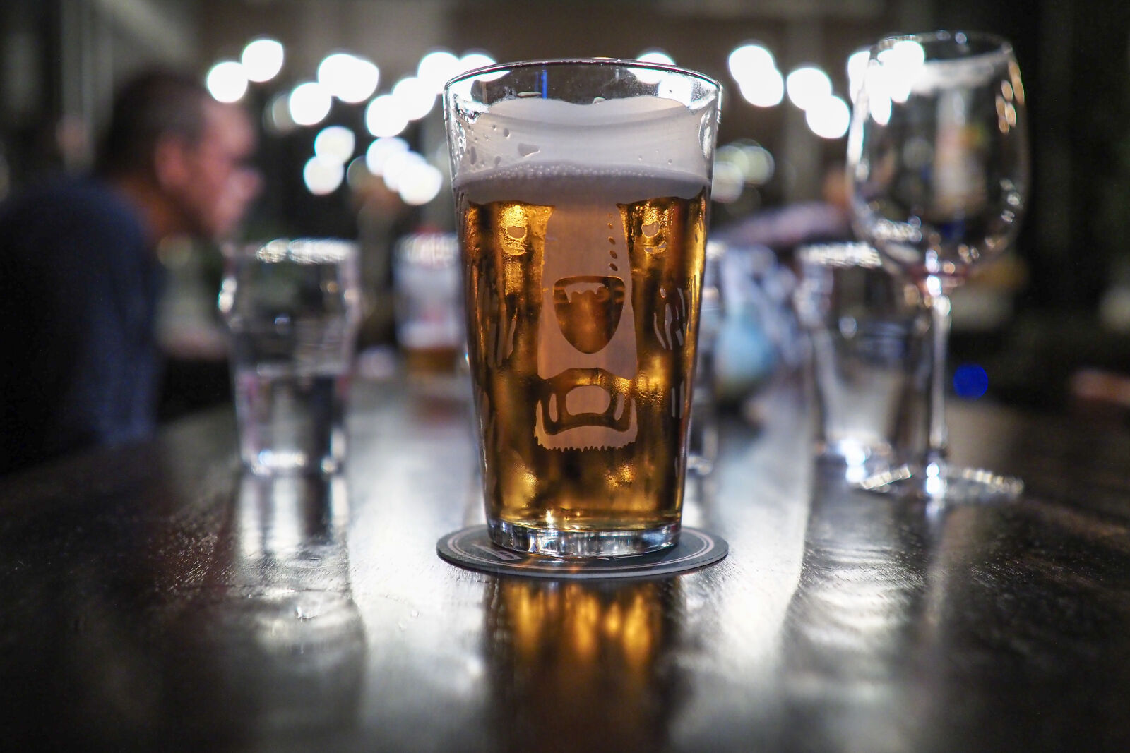 Olympus OM-D E-M5 III sample photo. One beer to rule photography