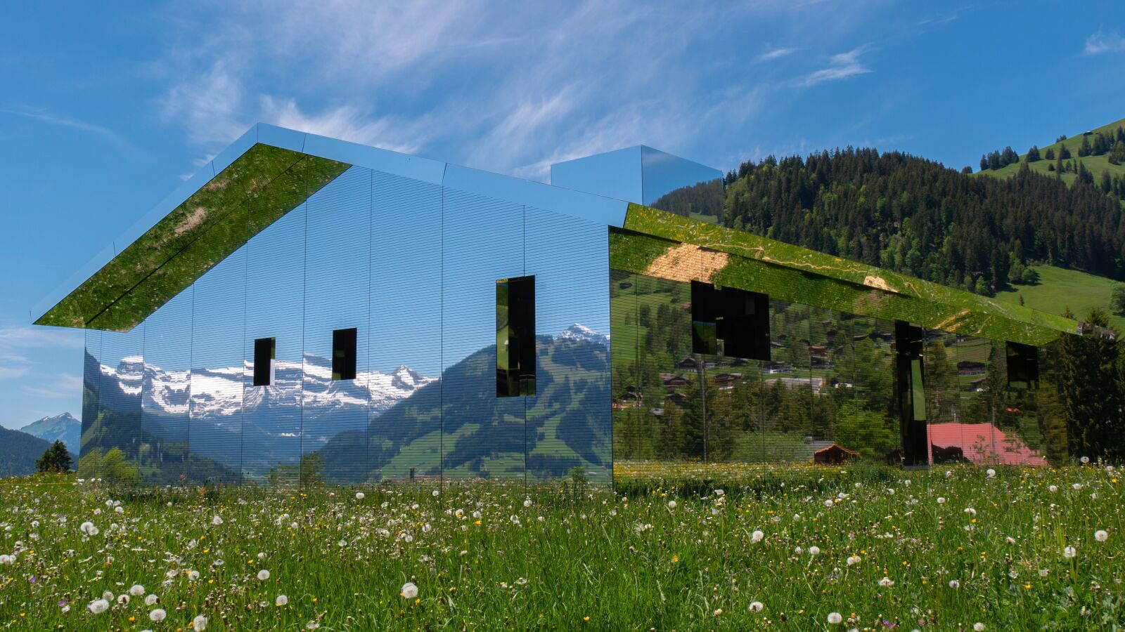 Panasonic DMC-G81 sample photo. Mirror house, mirroring, architecture photography