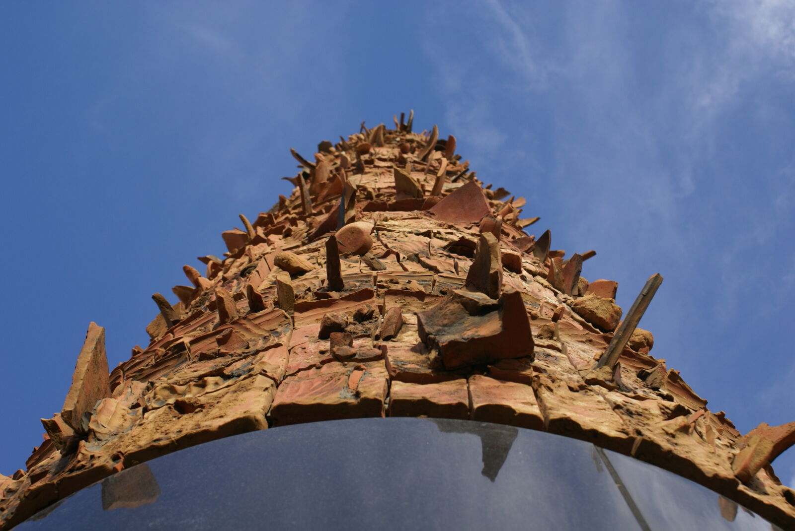 Sony Alpha DSLR-A100 sample photo. Totem photography