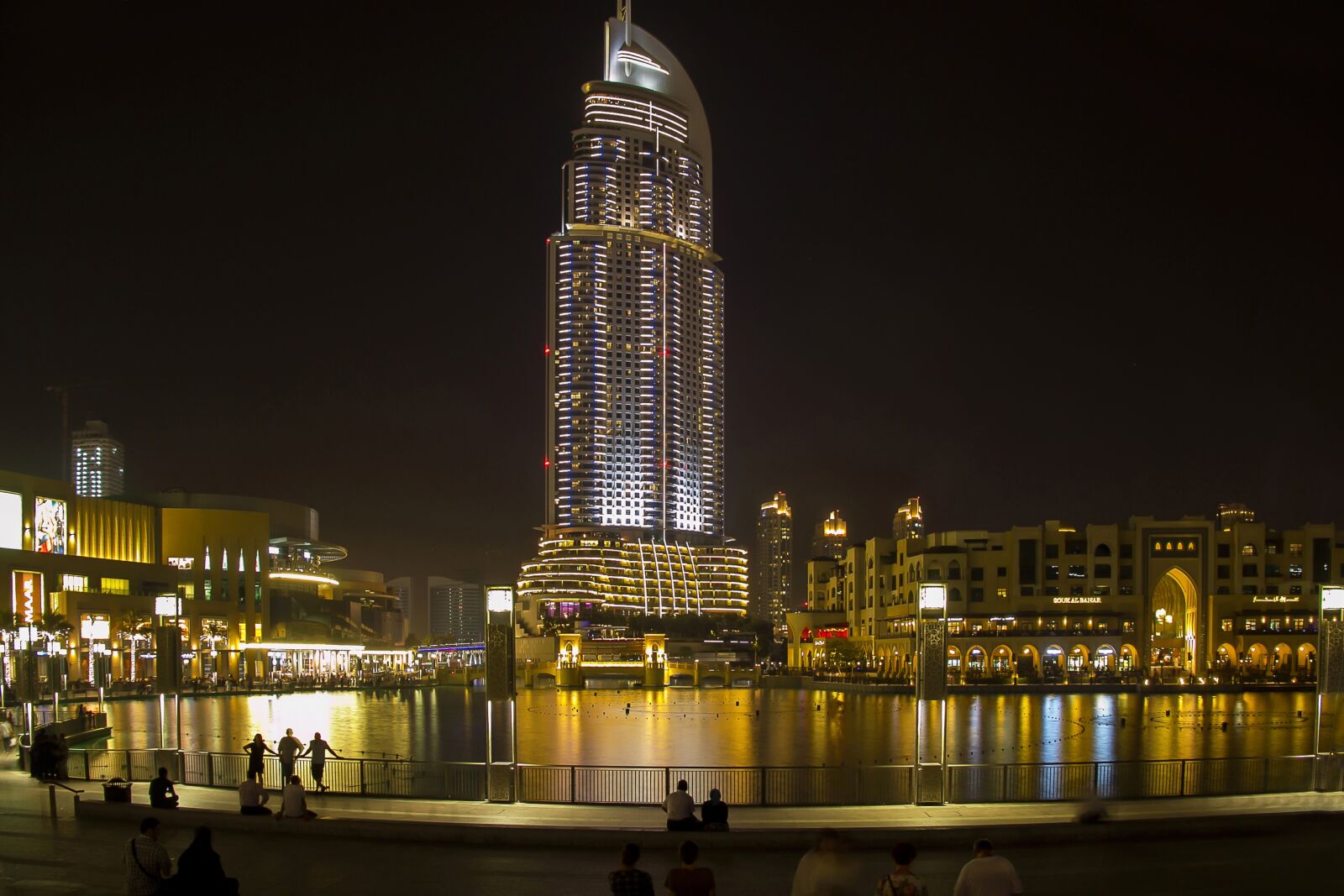 Canon EOS 60D sample photo. Dubai 5, night, building photography