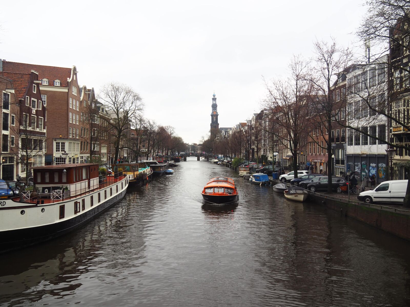 Olympus OM-D E-M10 II sample photo. Canal, amsterdam, netherlands photography