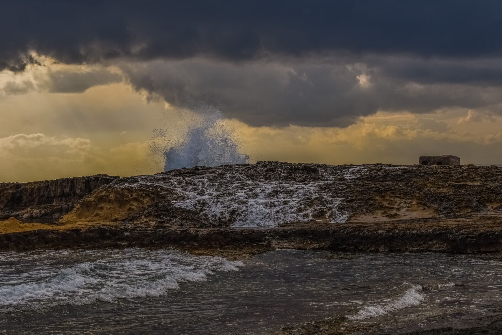 Nikon D3300 sample photo. Wave, smashing, coast photography